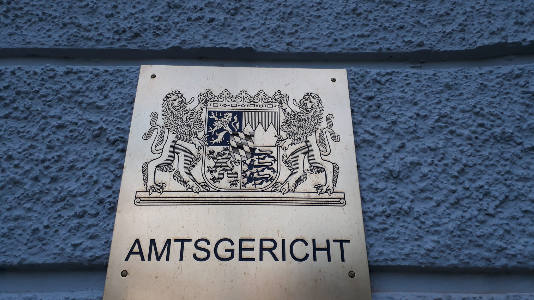 Gerichtsentscheidungen: Urteil oder Beschluss? - Sie hören von meinem ...